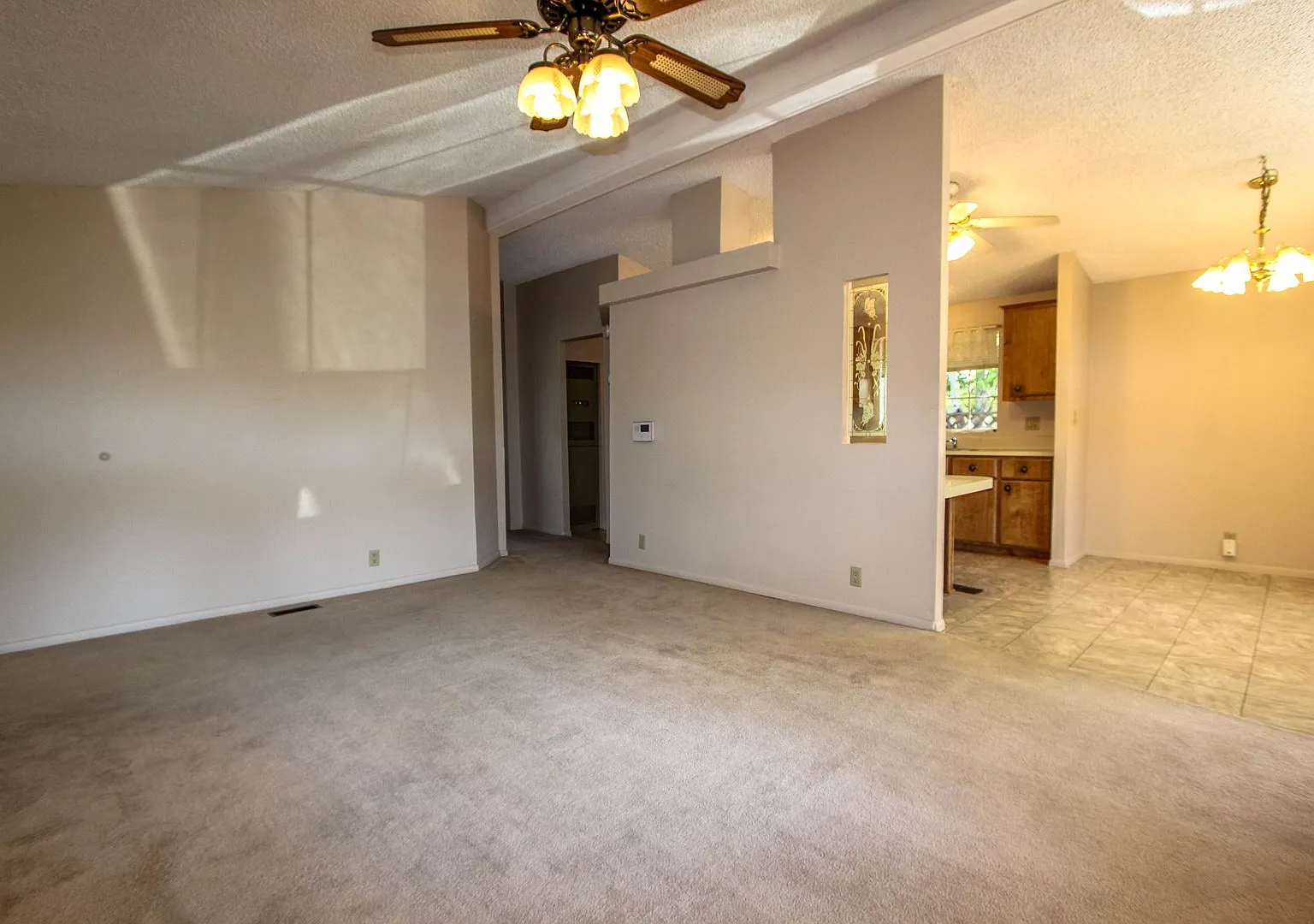 Nice Manufactured Home — Photo 4