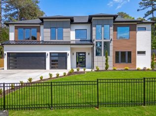 2709 Collins Hill Rd, Lawrenceville, GA 30043