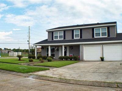 3801 Greenbriar Ln, Harvey, LA, 70058