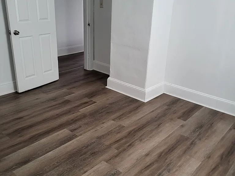 13-15 Greystone Ave — Photo 3