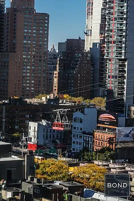 Rented by Bond New York | media 21