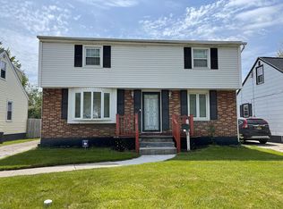 1746 Eggert Rd, Eggertsville, NY 14226