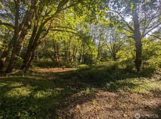 999 Whitcomb Diimmel Rd, Forks, WA 98331