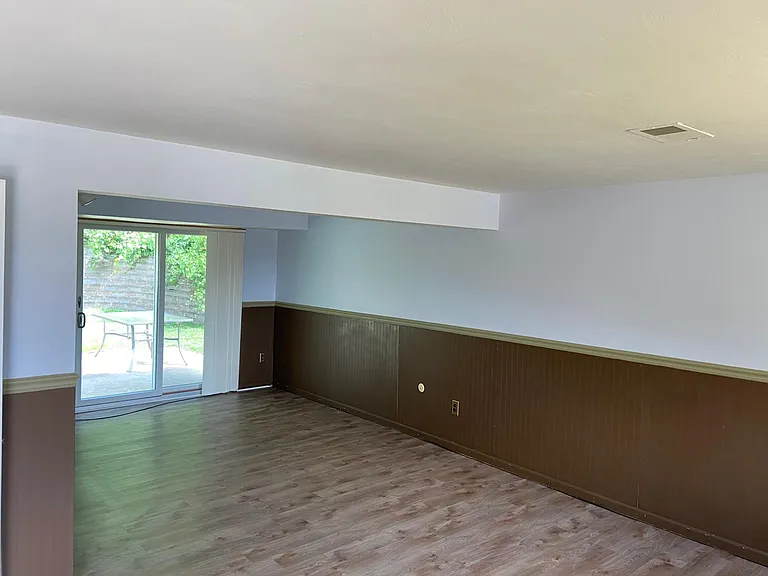 Altaview Dr — Photo 6