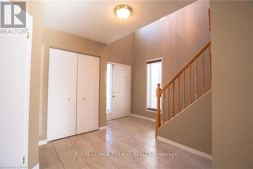 3 bed, $2,950 — Photo 3