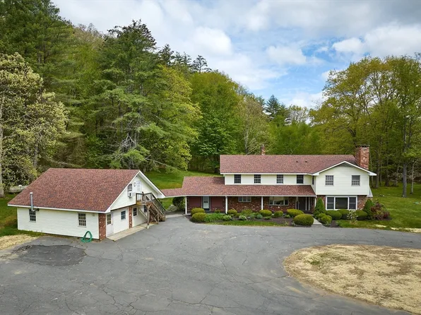 11 Creamery Ave, Shelburne Falls, MA 01370