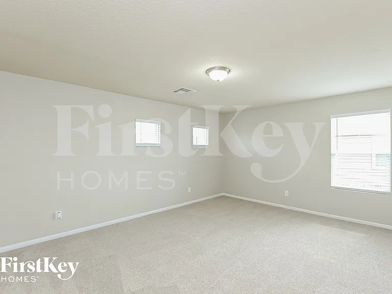 14902 Holland Grove Ct — Photo 11