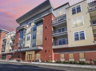 62 Foundry St #204, Wakefield, MA 01880