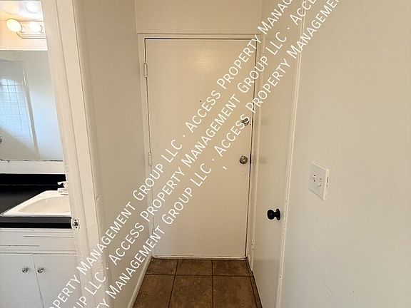 2nd image of 3210 Charlesgate Ave SW APT D