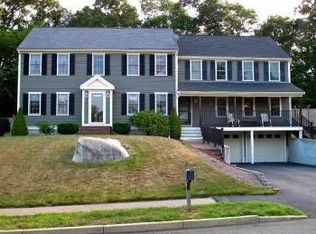 1 Jacob Lovell Ln, Rockland, MA 02370