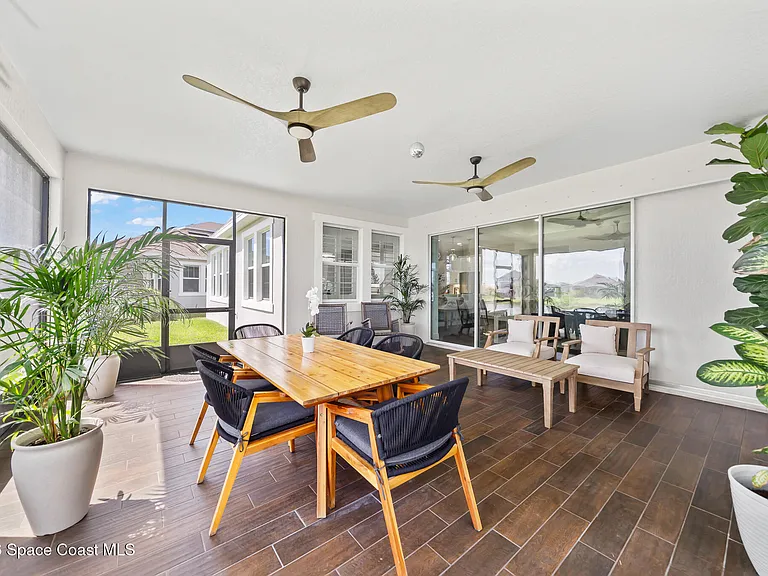 2258 Pangea Cir — Photo 36