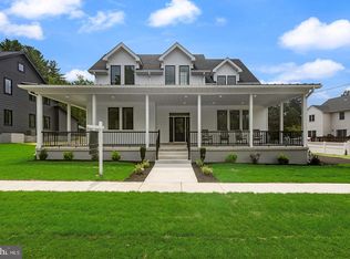 6 Chapel Ave, Medford, NJ 08055