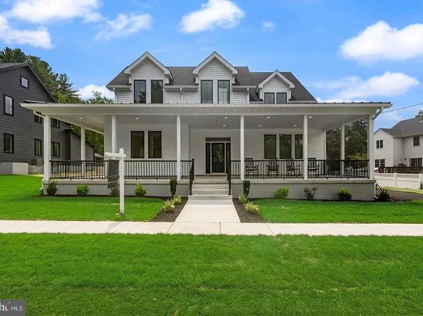 6 Chapel Ave, Medford, NJ 08055