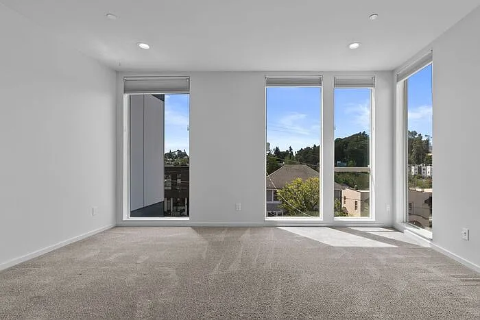 3908A S Hudson St — Photo 20