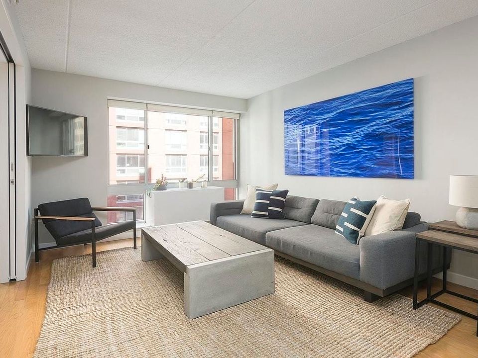 1st image of 555 W 23rd St APT S7n