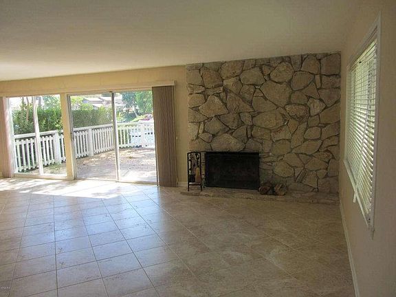 5th image of 32177 Sailview Ln