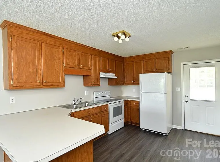 152 Glen Gar Dr — Photo 7