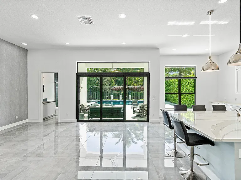 9006 Dulcetto Ct — Photo 13