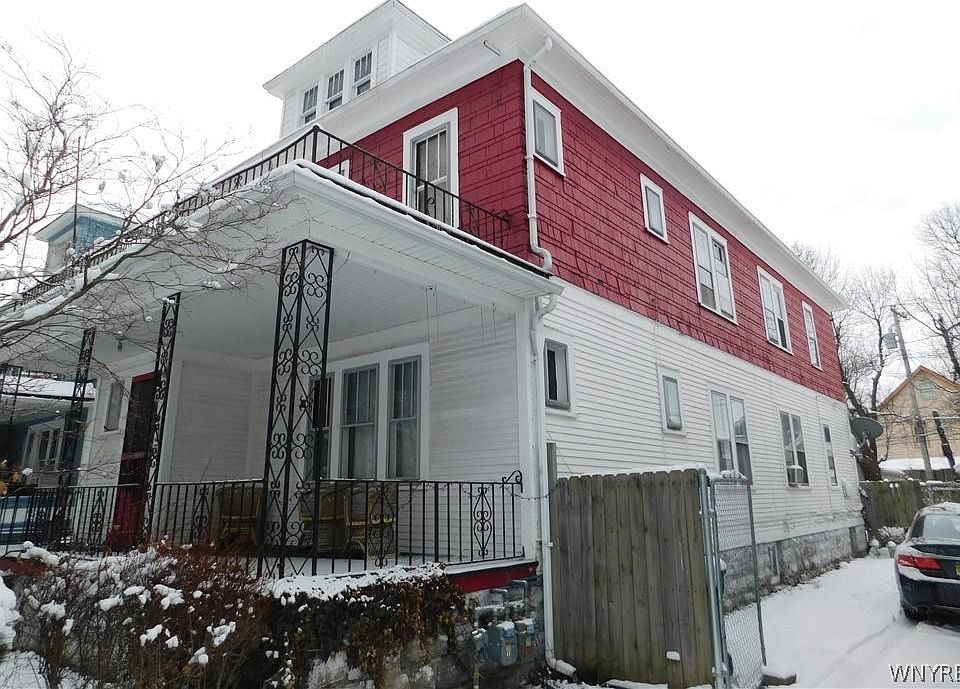 2nd image of 137 Lisbon Ave