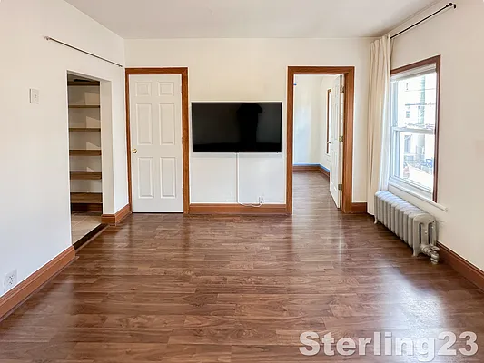 Rented by Sterling Realty Solution Inc | media 9