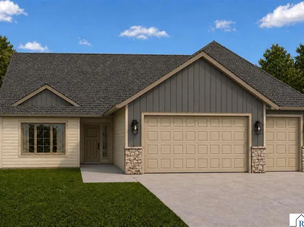 17 Kodiak Ct, North Mankato, MN 56003