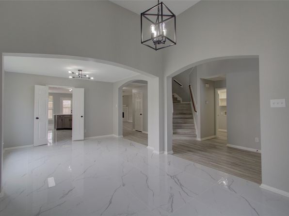 7206 Foxcrest Ln, Humble, TX 77338