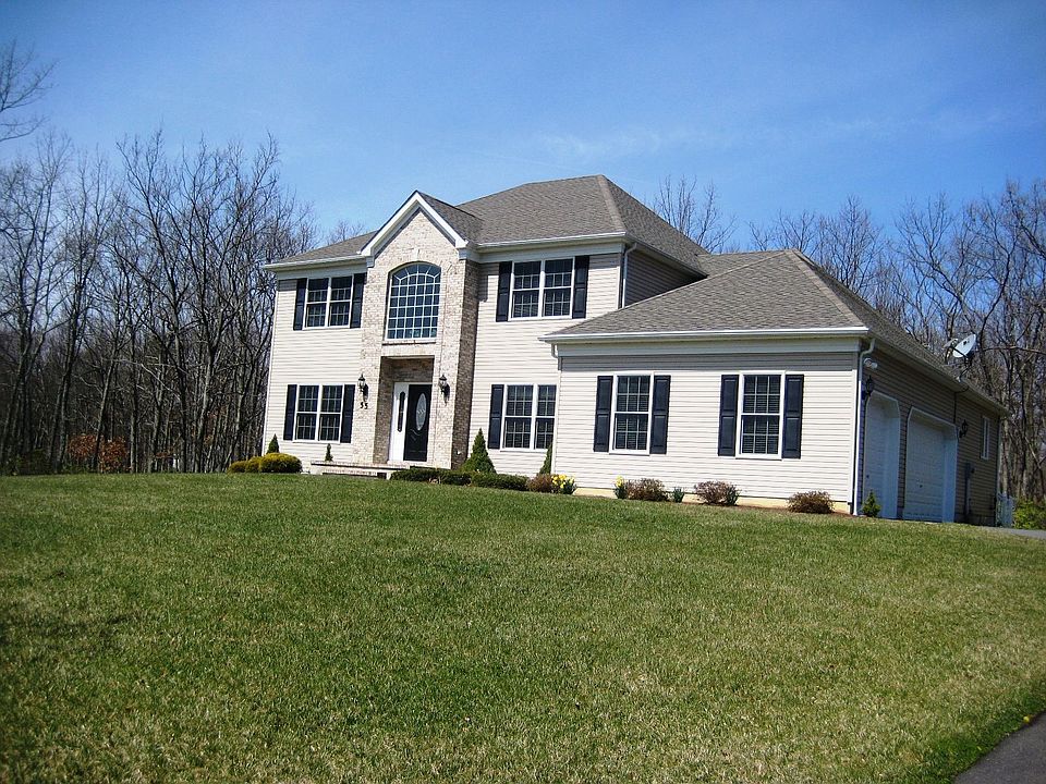 1st image of 55 Hemlock Dr