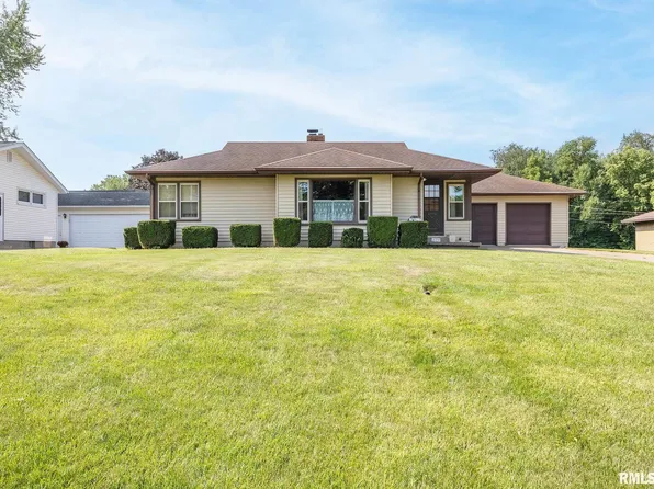 1024 30th Ave, East Moline, IL 61244