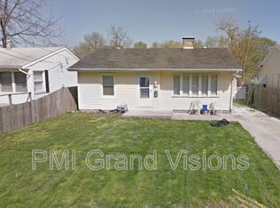 1238 E Bon Air Ct, Decatur, IL 62521