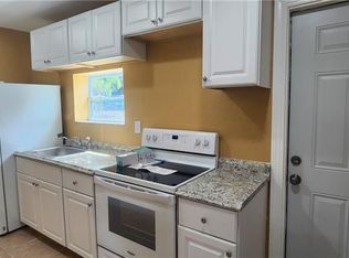 6131 SW 40th St, Hollywood, FL 33023