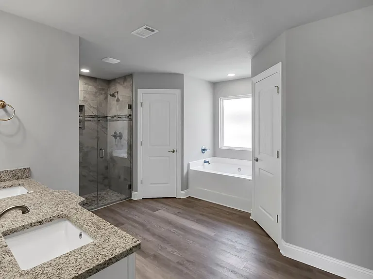 7385 E Bay Blvd — Photo 22