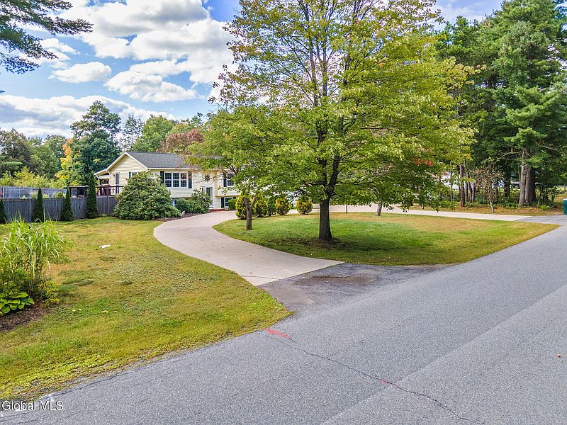 2nd image of 6 Coriander Drive