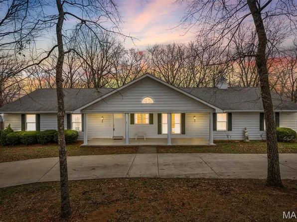 2122 Plattin Rd, Festus, MO 63028
