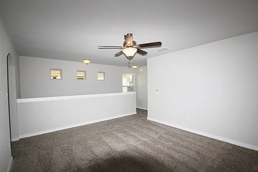 136 Lakeview Ct — Photo 7