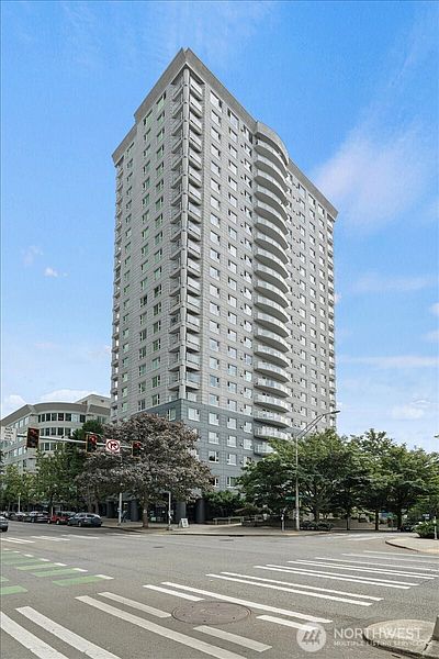 3rd image of 121 Vine Street #1404