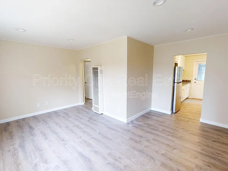 3641 Reynard Way — Photo 12