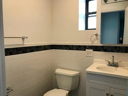 Rented by Friedman Roth Realty | media 11