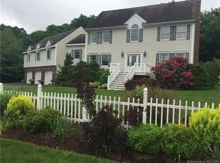 193 Looking Glass Hill Rd, Morris, CT 06763