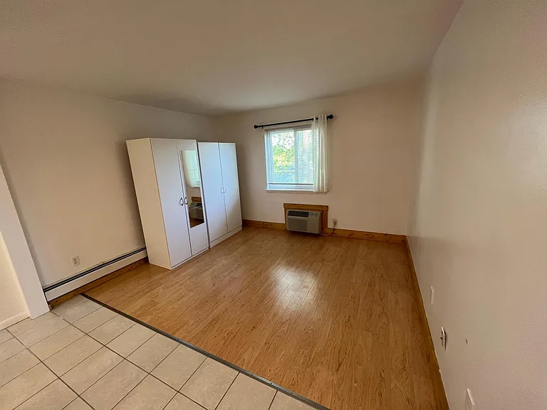 312 Green St #7 — Photo 4