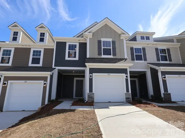 812 Earhart St NW, Concord, NC 28027