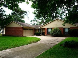12615 Bexhill Dr, Houston, TX 77065