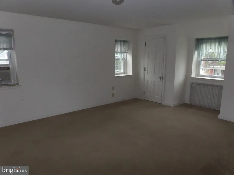501 E Philadelphia Ave #2 — Photo 8
