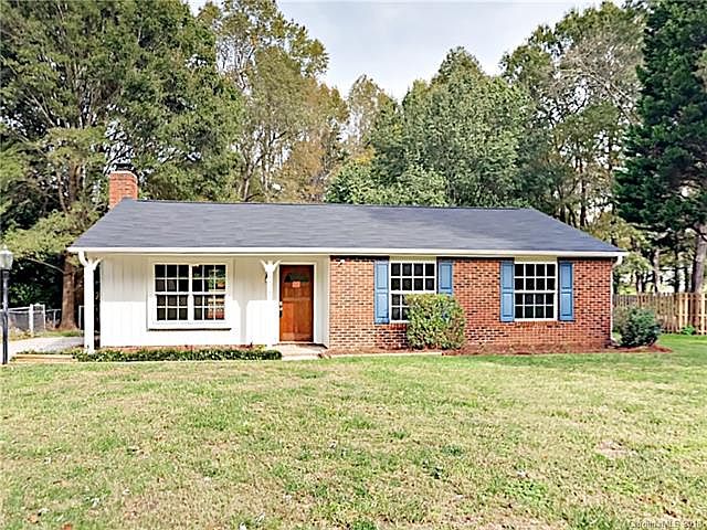 1st image of 7707 Holly Hill Rd
