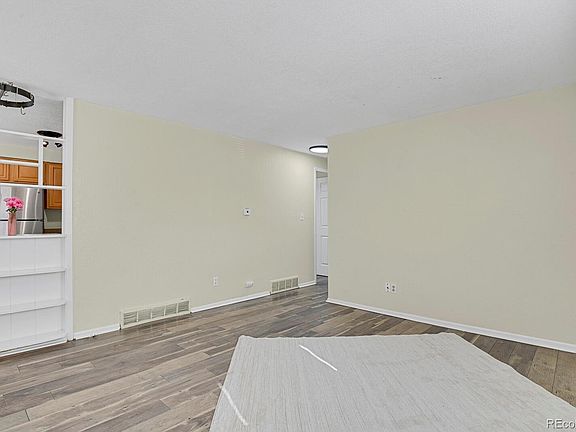 2nd image of 412 Dayton Street