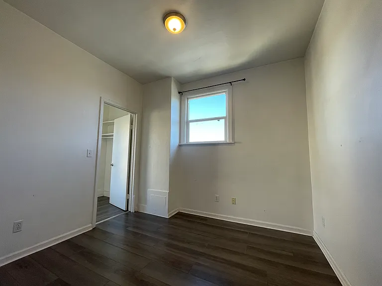 478 Capital St #6 — Photo 4