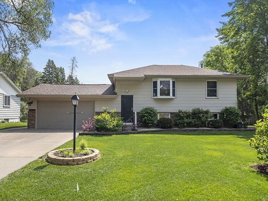 11495 Terrace Rd NE, Blaine, MN 55434