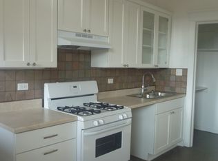 6304 N Magnolia Ave, Chicago, IL 60660