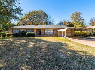 804 Crestview Dr, Sherman, TX 75092