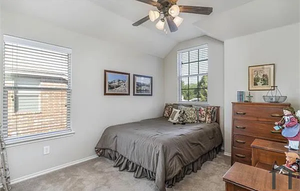 718 Fannin Dr — Photo 11
