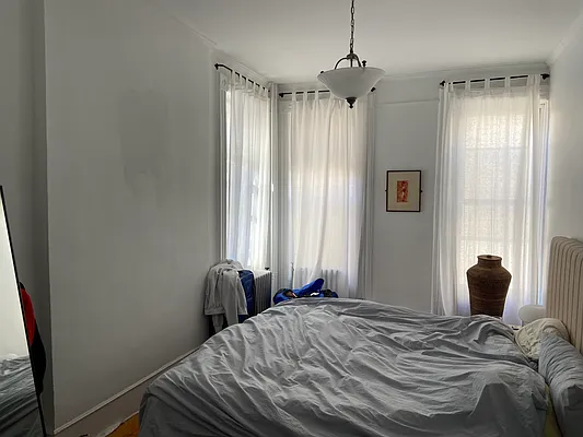 Rented by Garfield Realty  | media 12